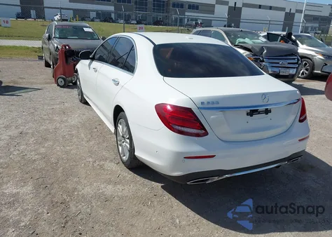 2019 Mercedes-Benz E 300 из США, поврежденный, VIN WDDZF4JB0KA552243